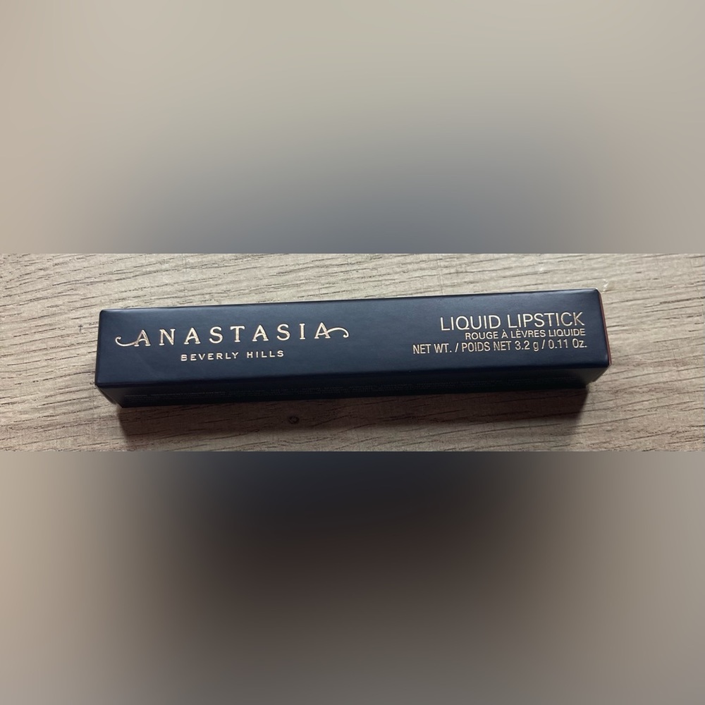 Anastasia Beverly Hills Liquid Lipstick - Hudson - Picture 3 of 4